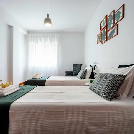 City Center 2 Bedroom Фару