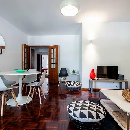 Apartment City Center 2 Bedroom *